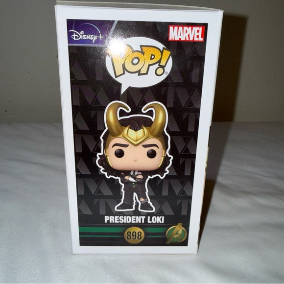 Funko Pop! President Loki with Gold Horns - Picture 4 of 6